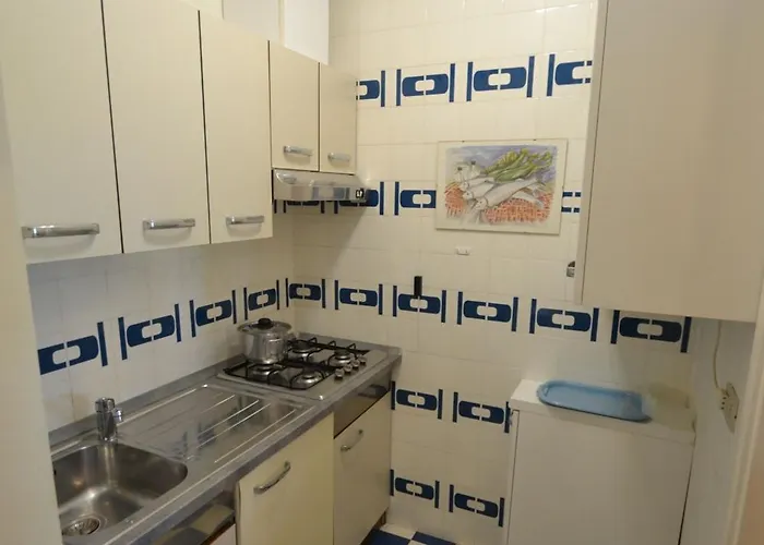 Comfortable Flat With Private Garden